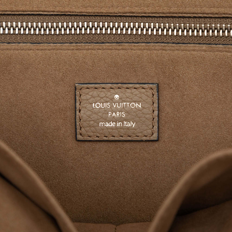 Taurillon Bumbag - Image 5