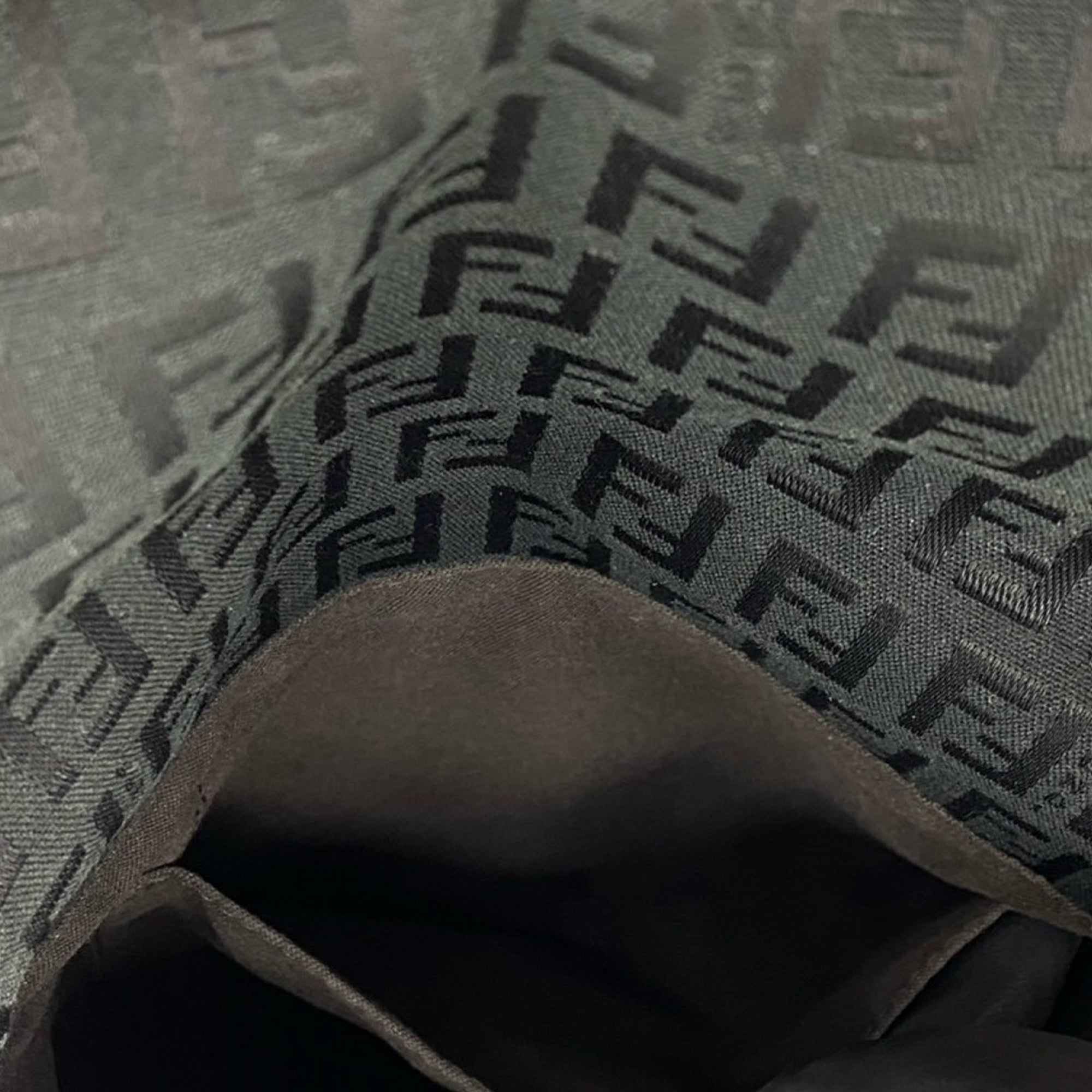 Zucchino Canvas Crossbody - Image 5
