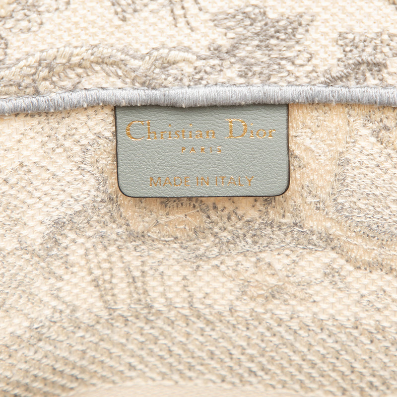 Medium Canvas Embroidered Dioriviera Toile De Jouy Book Tote - Image 5
