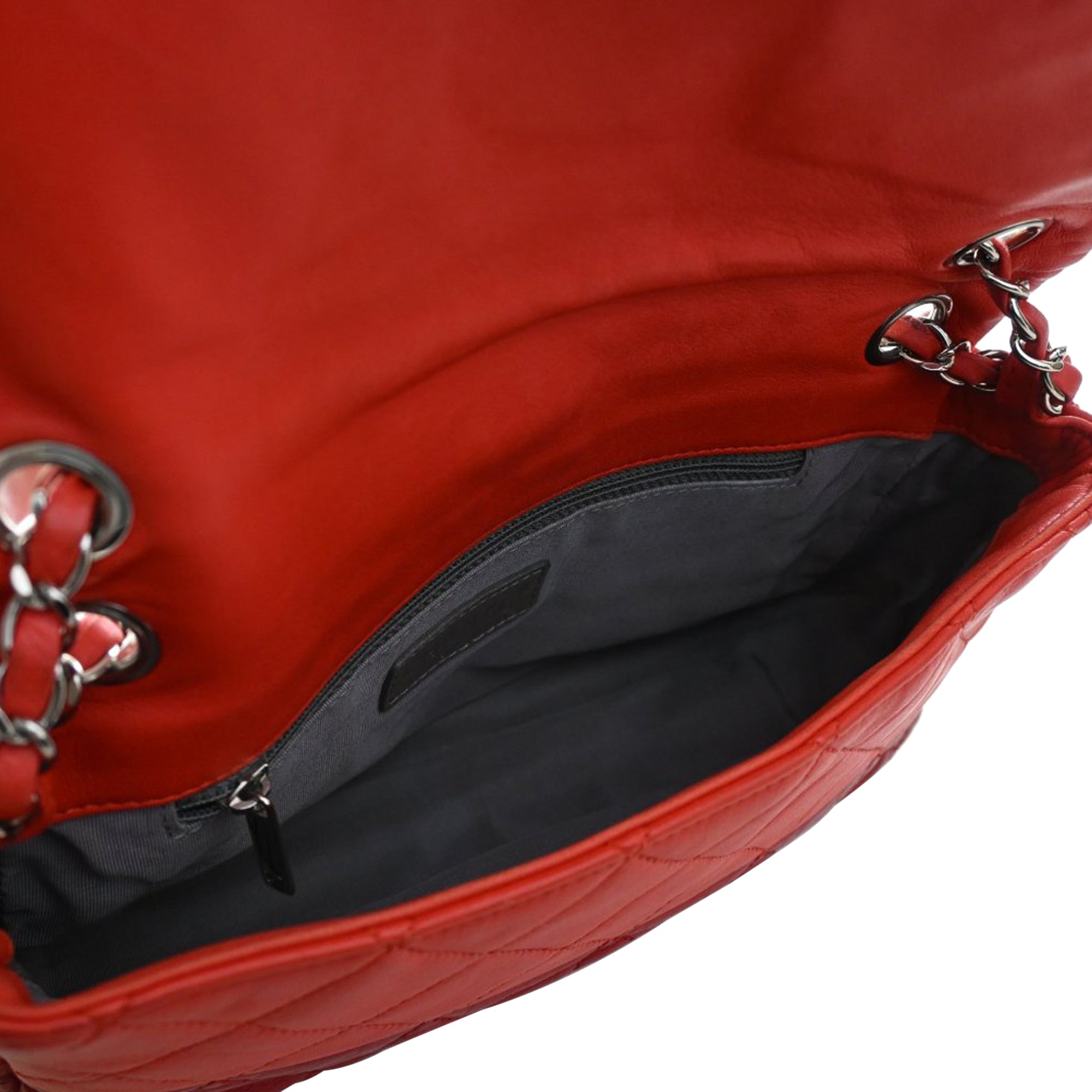 Medium Bicolor Lambskin and Calfskin CC Chain Flap - Image 4