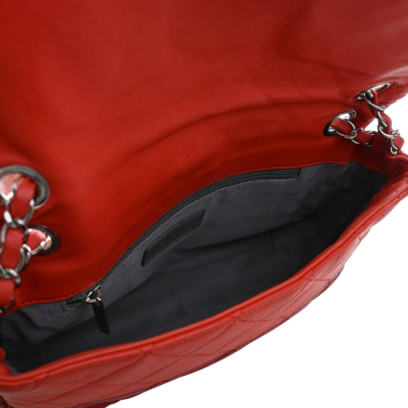 Medium Bicolor Lambskin and Calfskin CC Chain Flap - Image 4