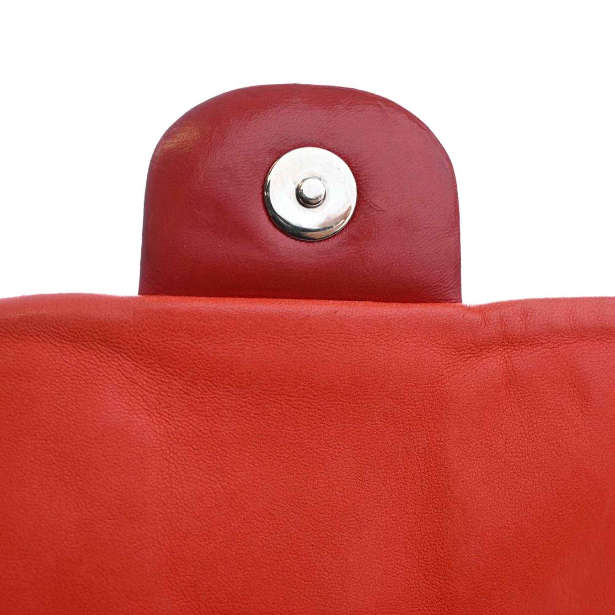 Medium Bicolor Lambskin and Calfskin CC Chain Flap - Image 9