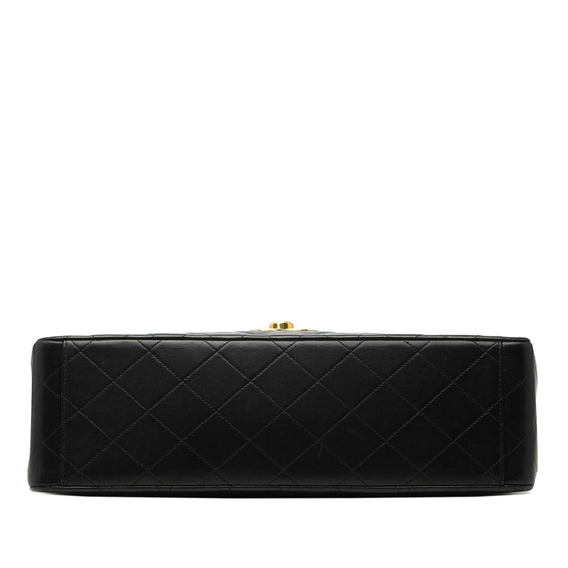 Maxi XL Classic Lambskin Single Flap - Image 3