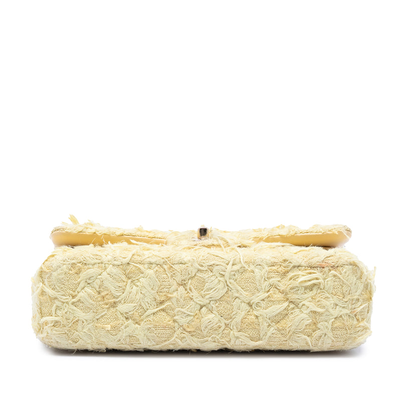 Medium Classic Fringed Tweed Double Flap - Image 3