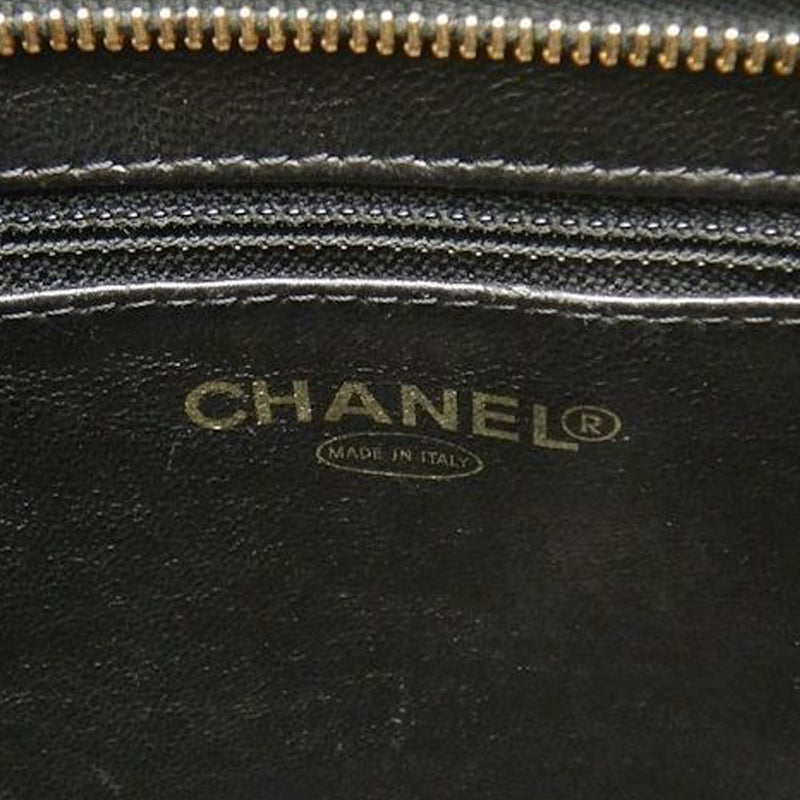 Caviar Medallion Tote - Image 6