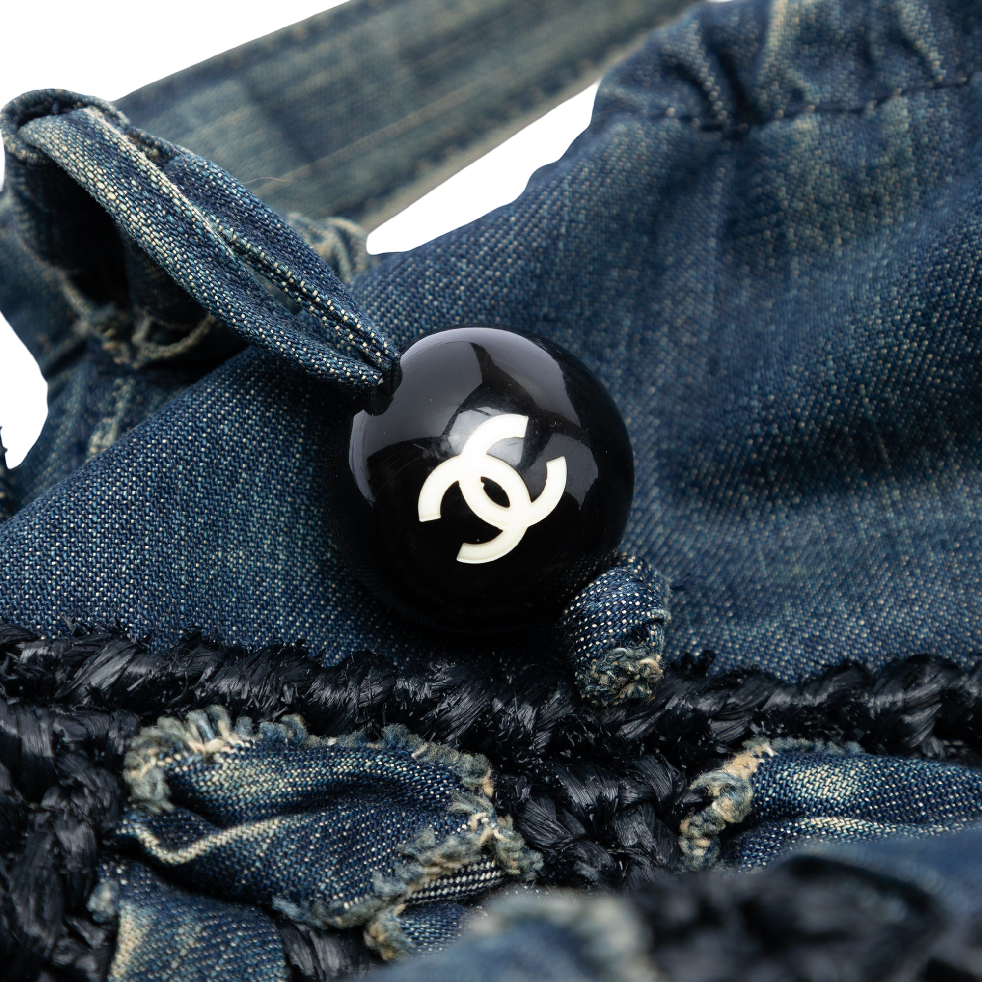 CC Woven Denim and Raffia Drawstring Bucket Bag - Image 5
