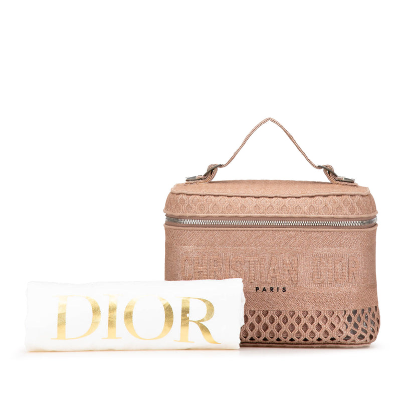 Mesh Embroidered Diortravel Vanity Case - Image 14