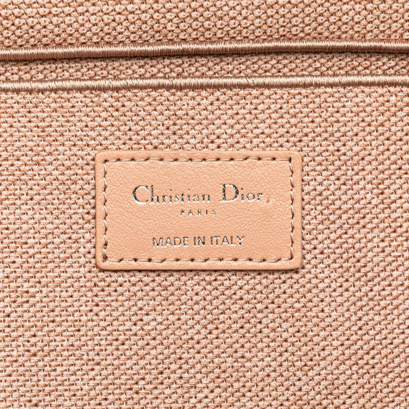 Mesh Embroidered Diortravel Vanity Case - Image 5