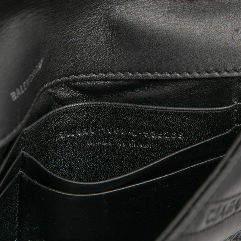 Embossed Leather Allover Logo BB Wallet on Chain - Image 6