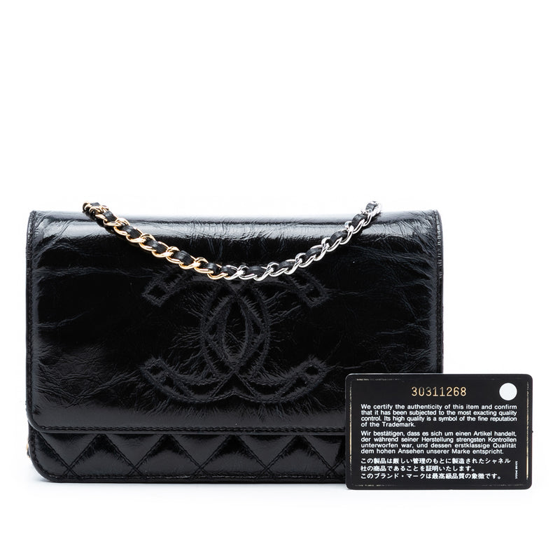 CC Quilted Shiny Aged Calfskin Wallet On Chain - Image 8