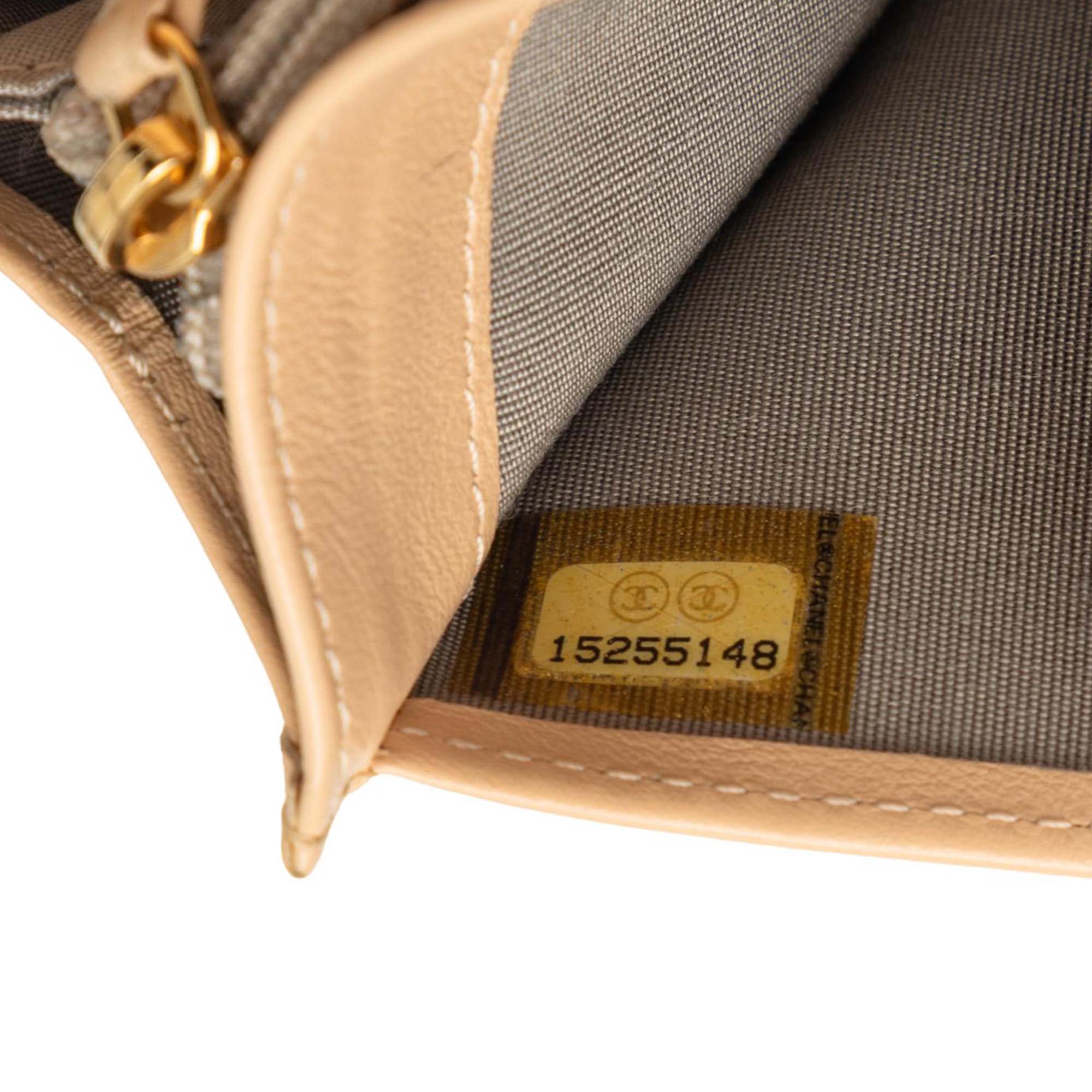 CC Caviar Bifold Long Wallet - Image 5
