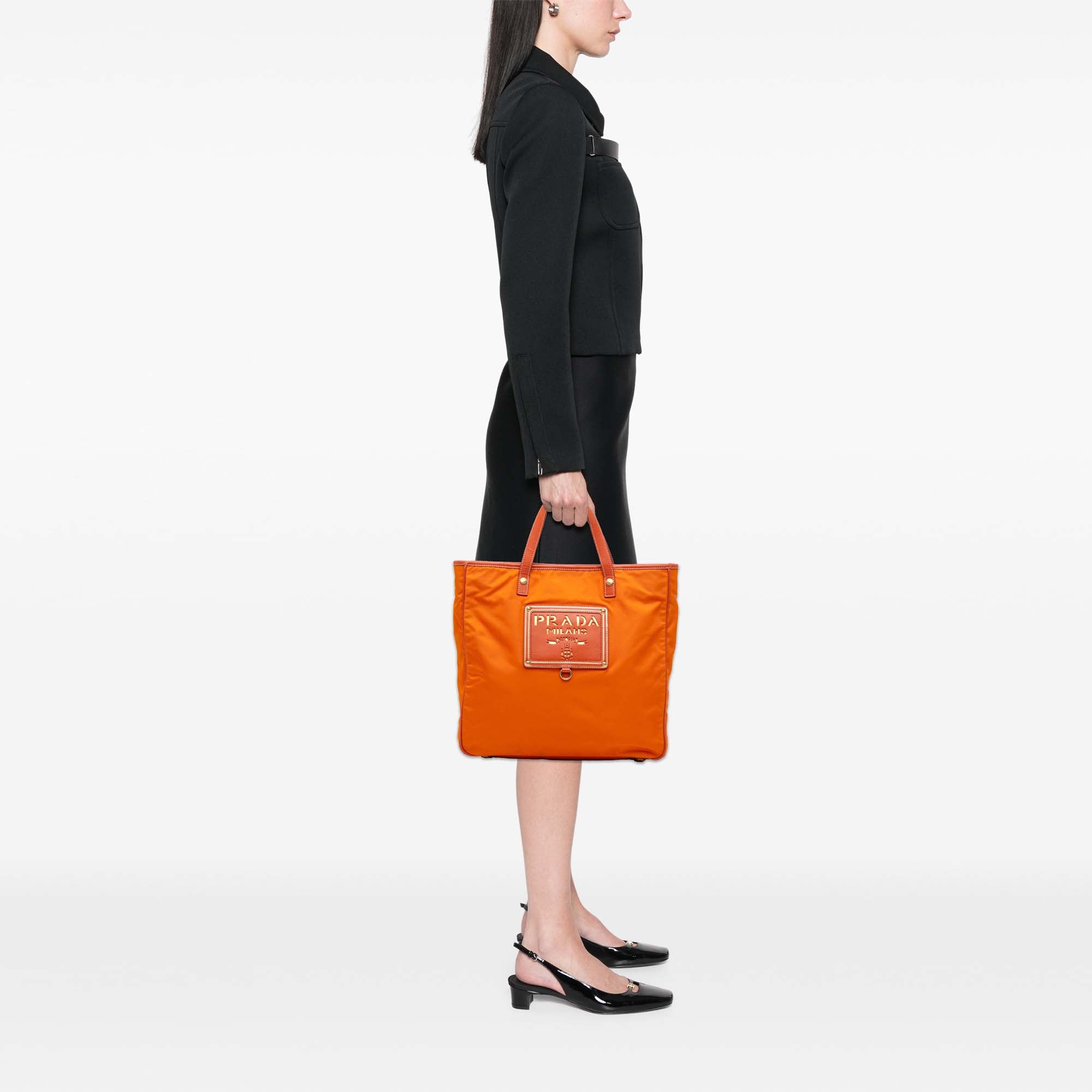 Saffiano Trimmed Tessuto Logo Oro Satchel - Image 10