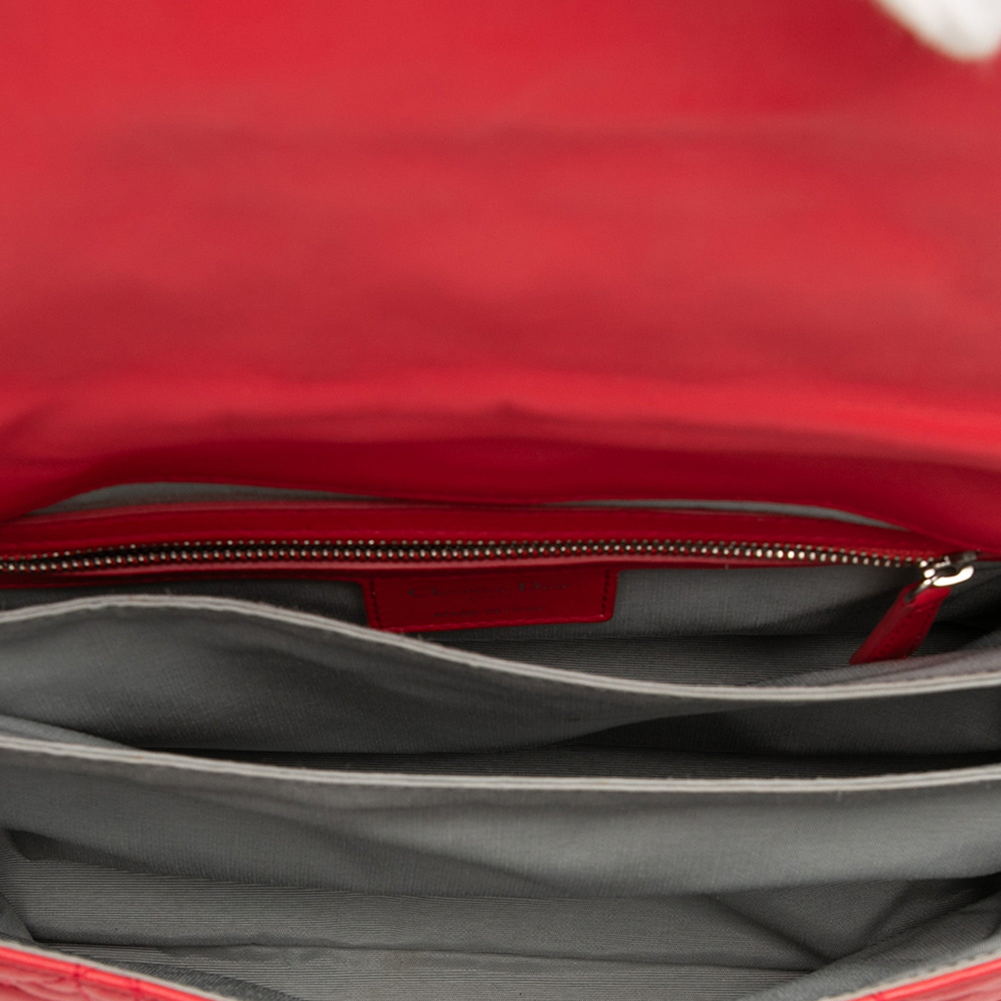 Lambskin Cannage New Lock Shoulder Bag - Image 4
