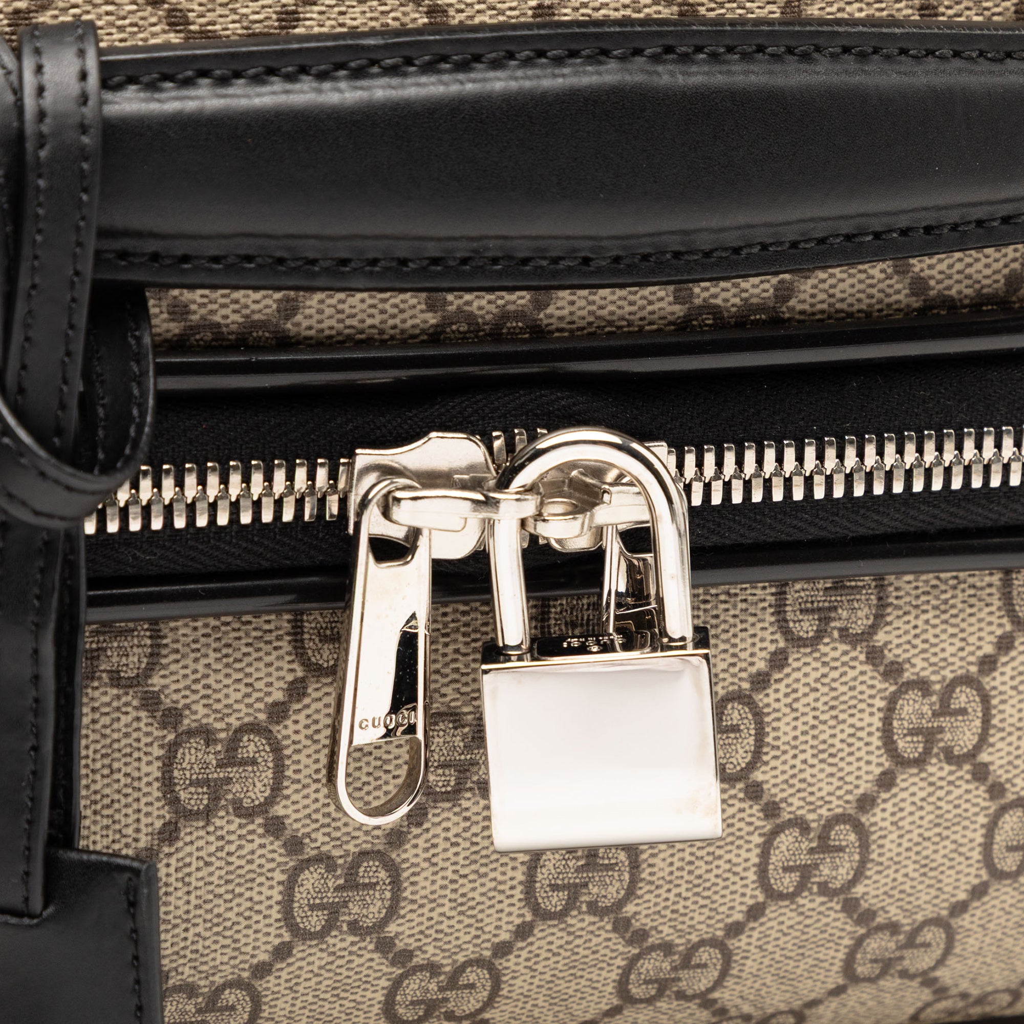 GG Supreme Carry On Rolling Suitcase - Image 9