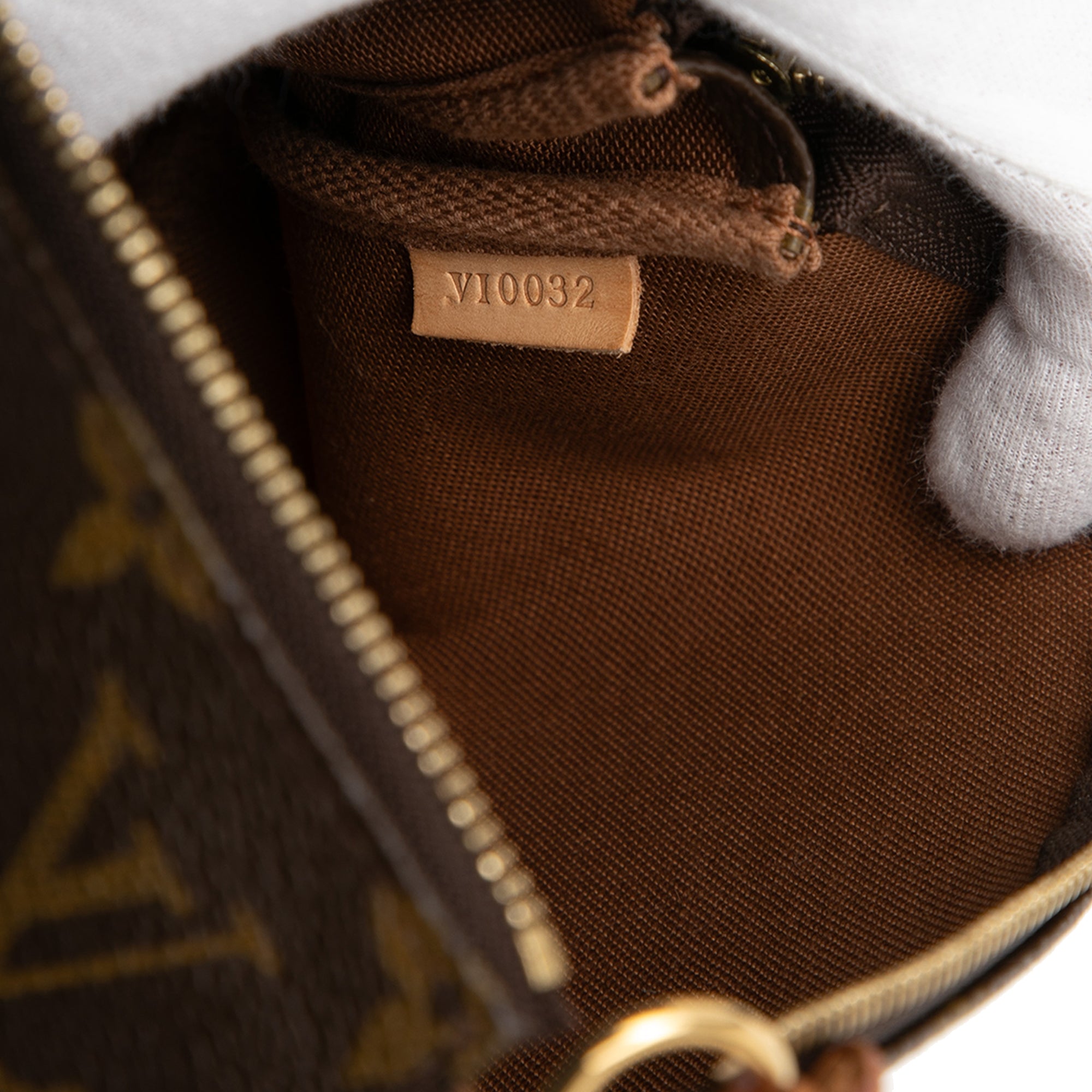 Monogram Pochette Accessoires - Image 5