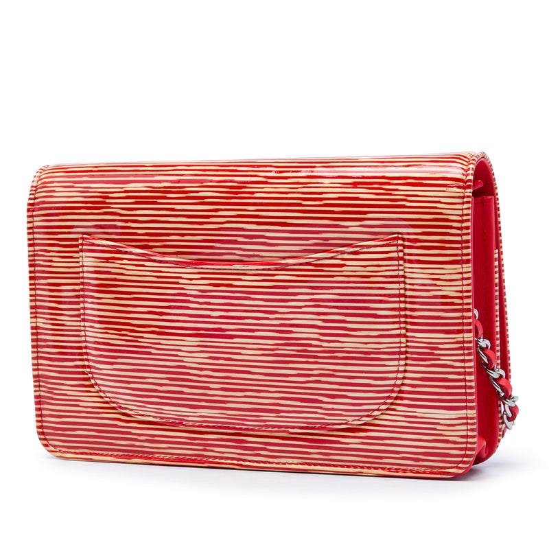 CC Striped Patent Wallet On Chain - Image 2