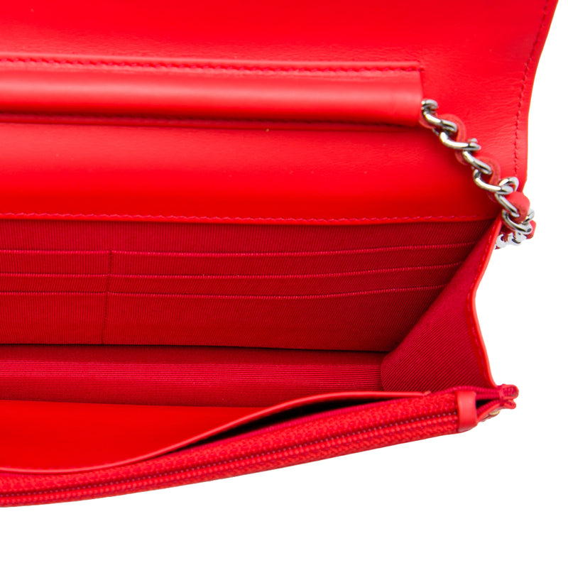 CC Striped Patent Wallet On Chain - Image 4