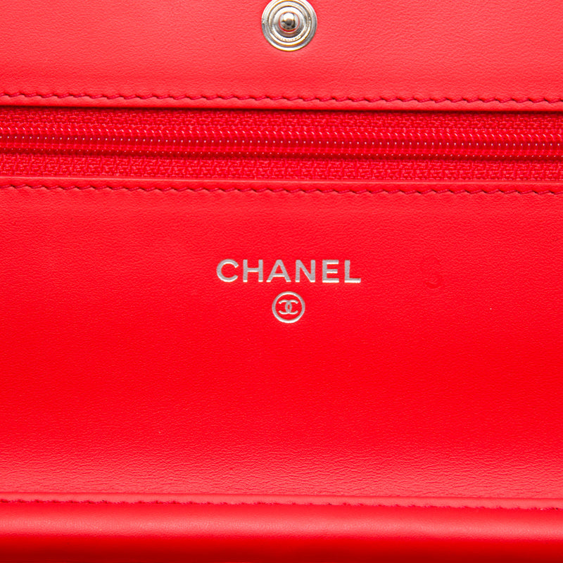 CC Striped Patent Wallet On Chain - Image 5