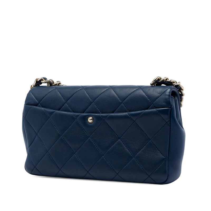 Small Lambskin Elegant Chain Single Flap - Image 2