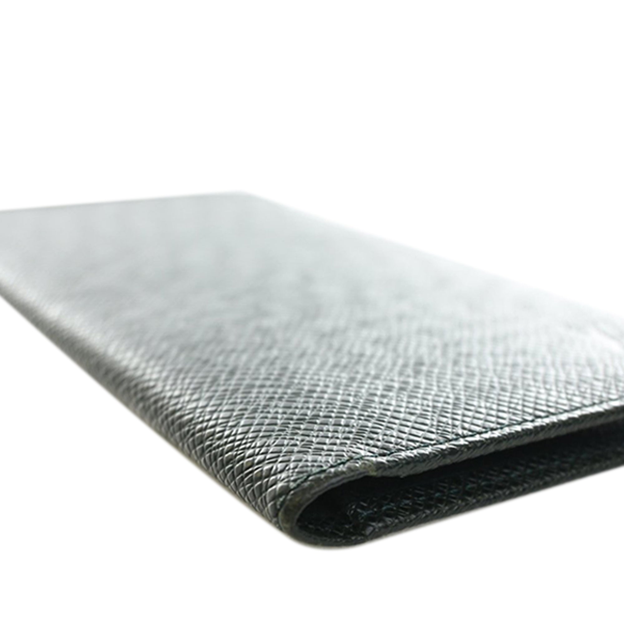 Taiga Checkbook Wallet - Image 11