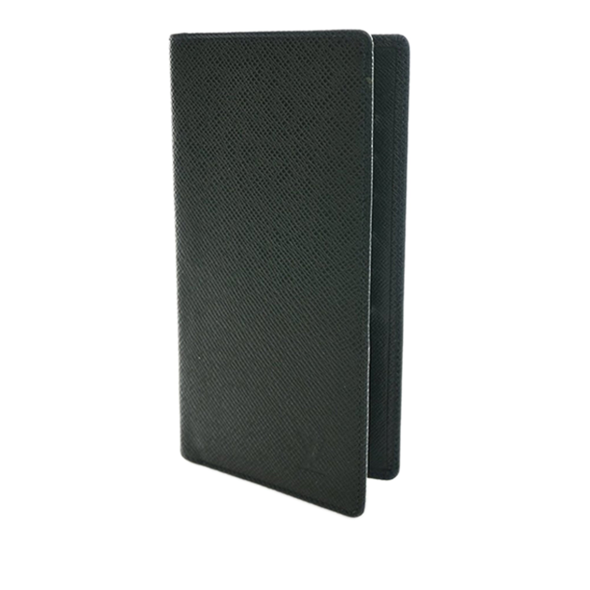 Taiga Checkbook Wallet - Image 3