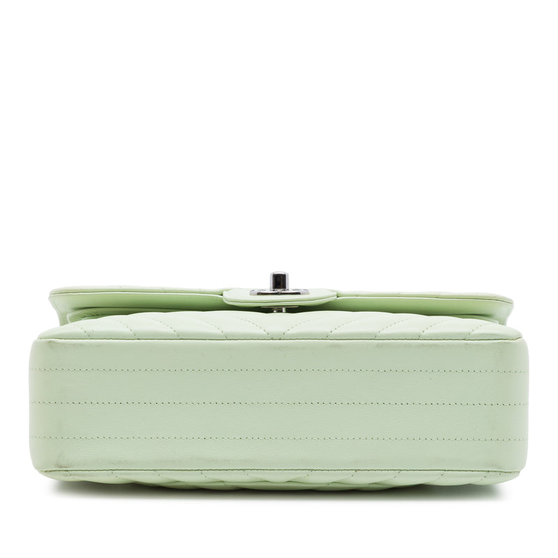 Small Classic Chevron Lambskin Double Flap - Image 3