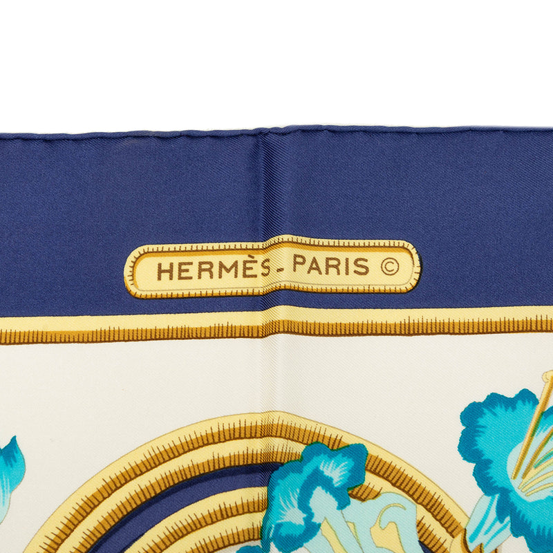 Caraibes Silk Scarf 90 - Image 4