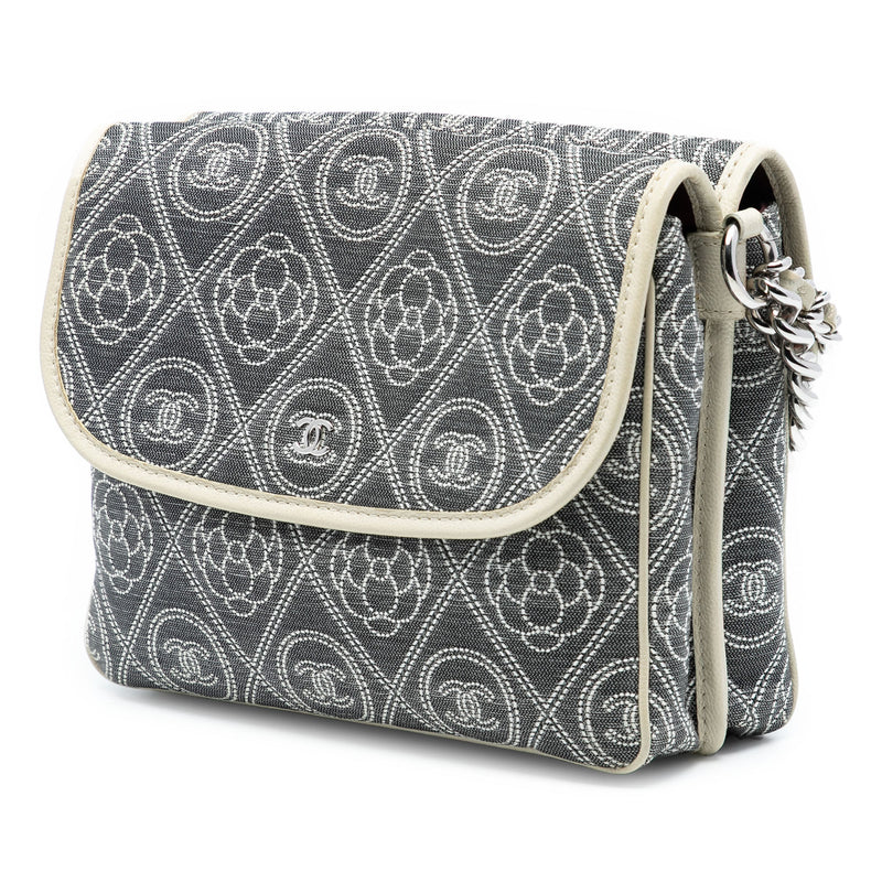 Camellia Printed Canvas Double Side Flap - Image 2