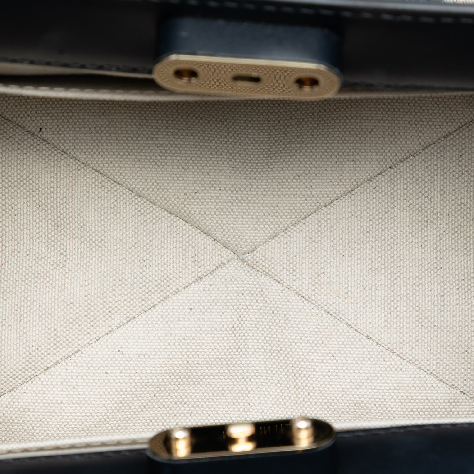Oblique Canvas Key Shoulder Bag - Image 4