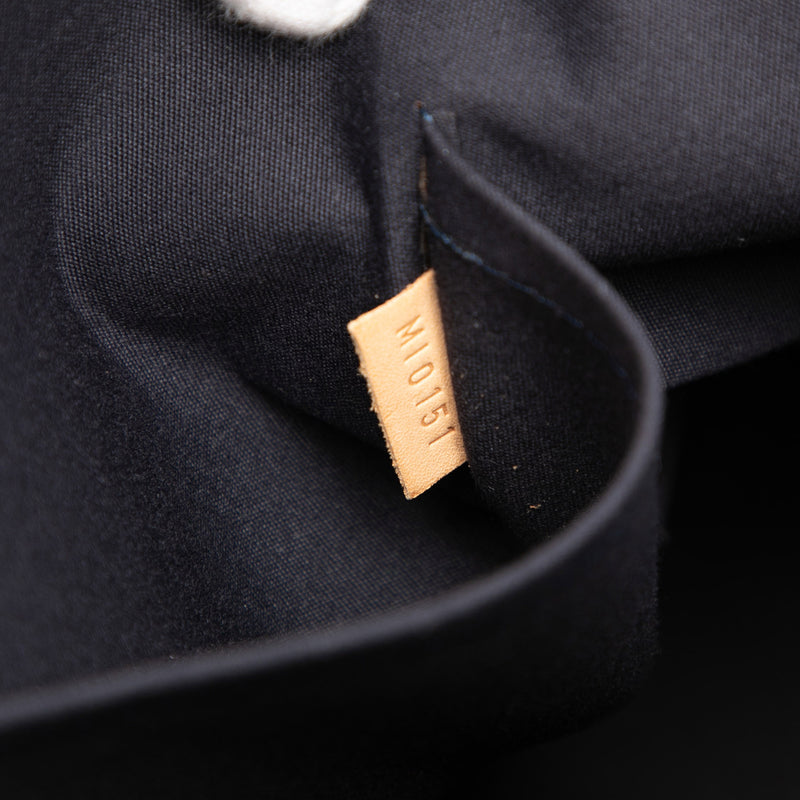 Monogram Vernis Alma GM - Image 6