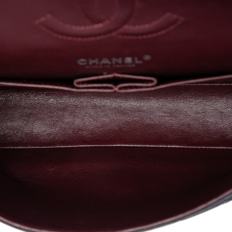 Medium Classic Lambskin Double Flap - Image 4