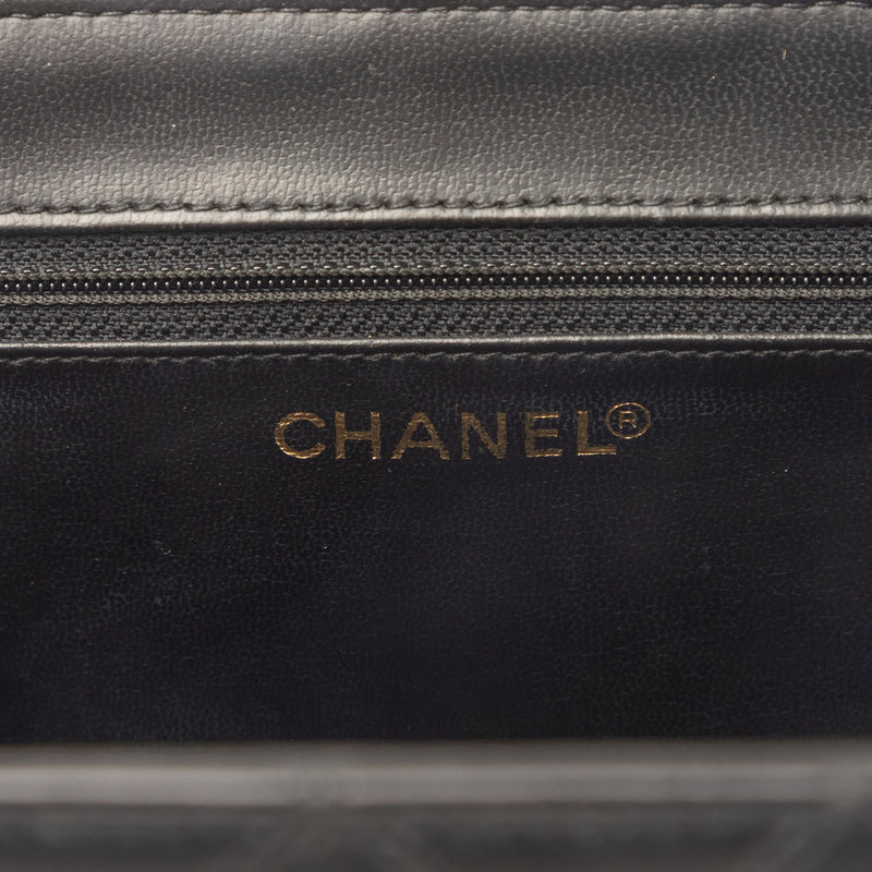 CC Stitched Calfskin Turnlock Vanity Case - Image 6