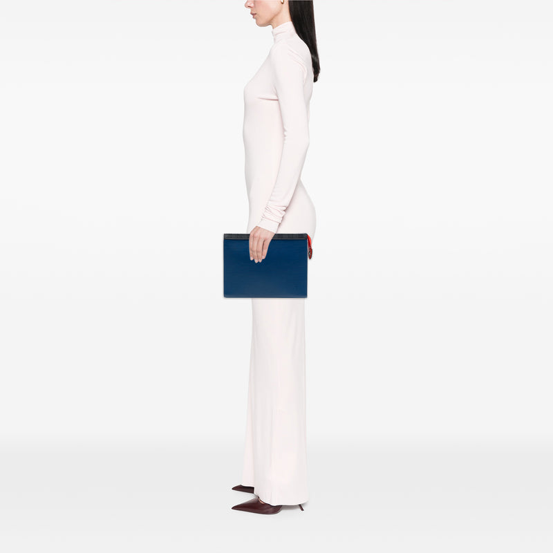 Epi Pochette Voyage MM - Image 6
