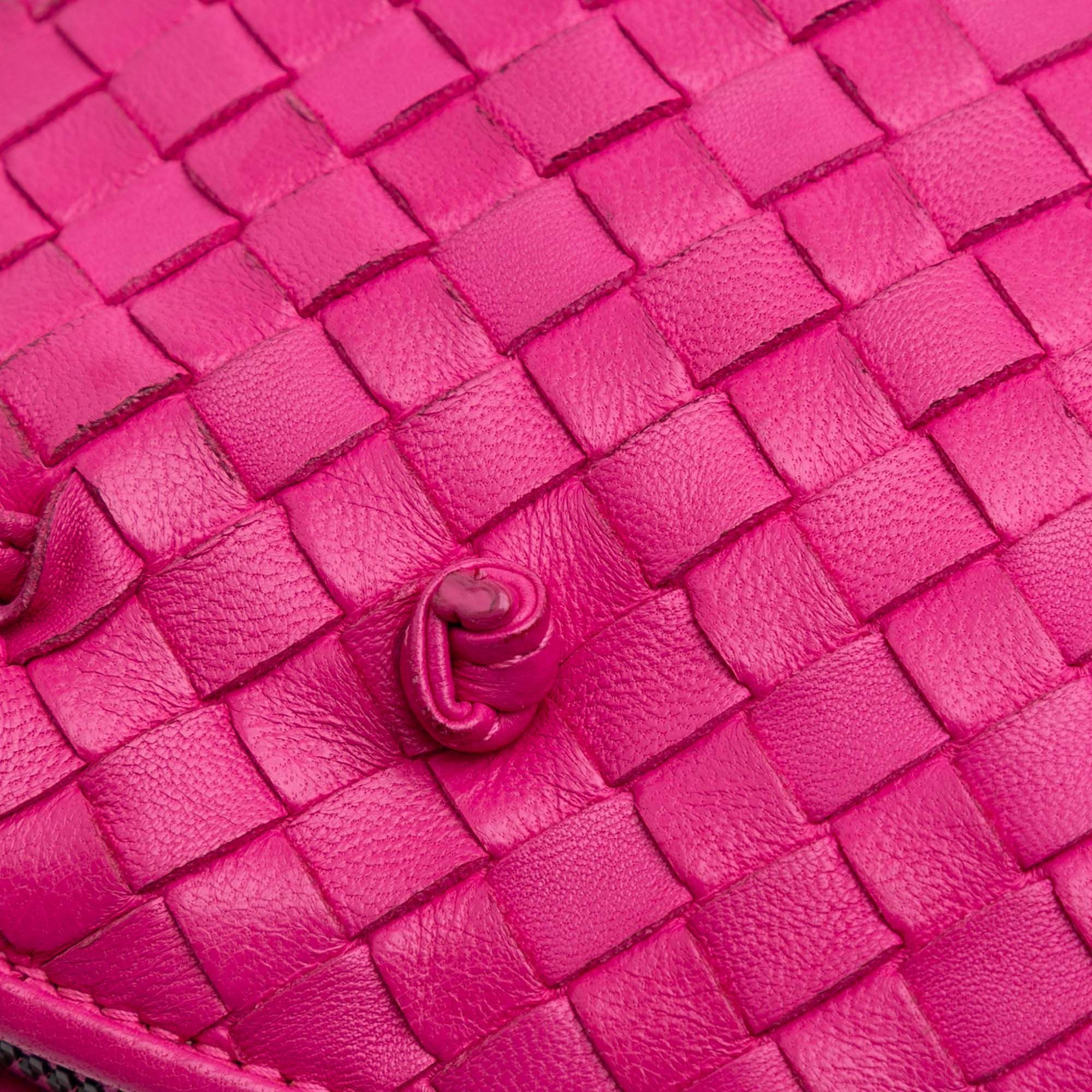 Nappa Intrecciato Nodini Crossbody - Image 10