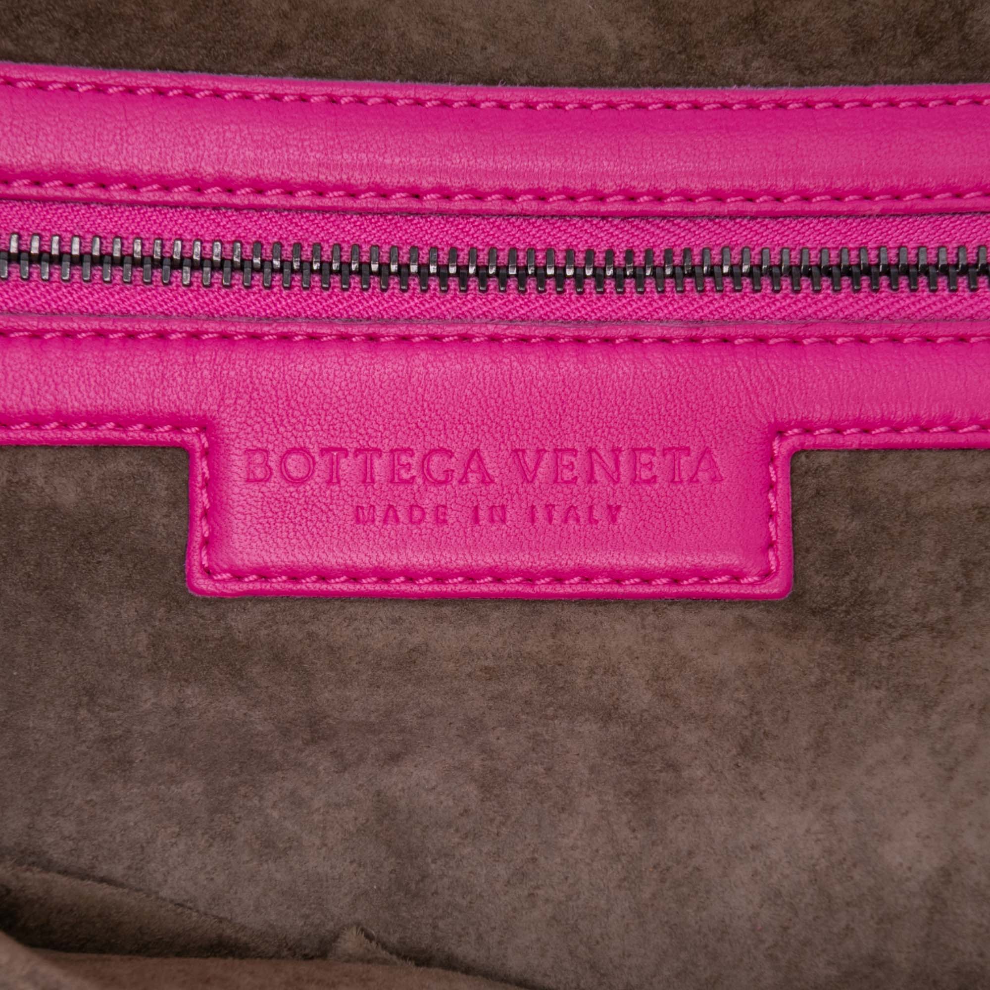 Nappa Intrecciato Nodini Crossbody - Image 5