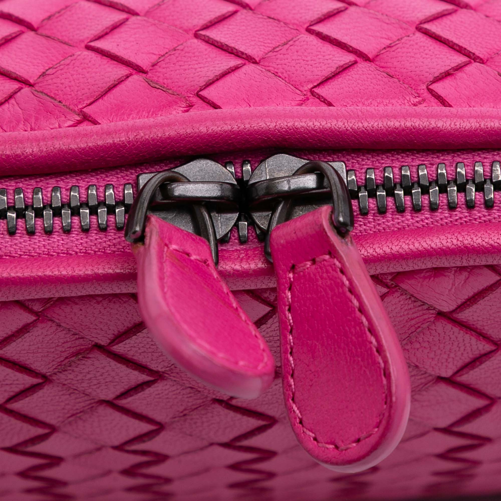 Nappa Intrecciato Nodini Crossbody - Image 8
