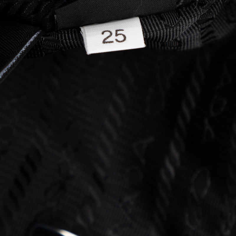 Re Nylon Re Edition 2005 Shoulder Bag - Image 7
