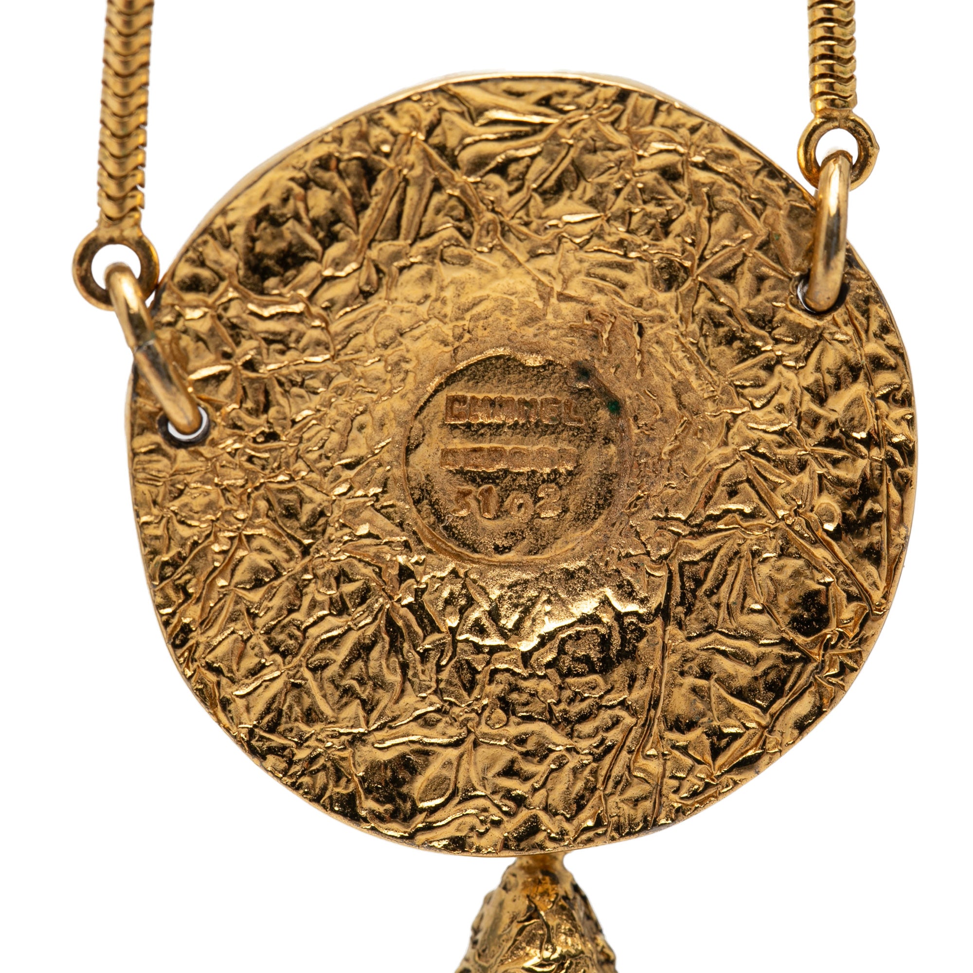 Gold Plated Lion Motif Medallion Pendant Necklace - Image 3