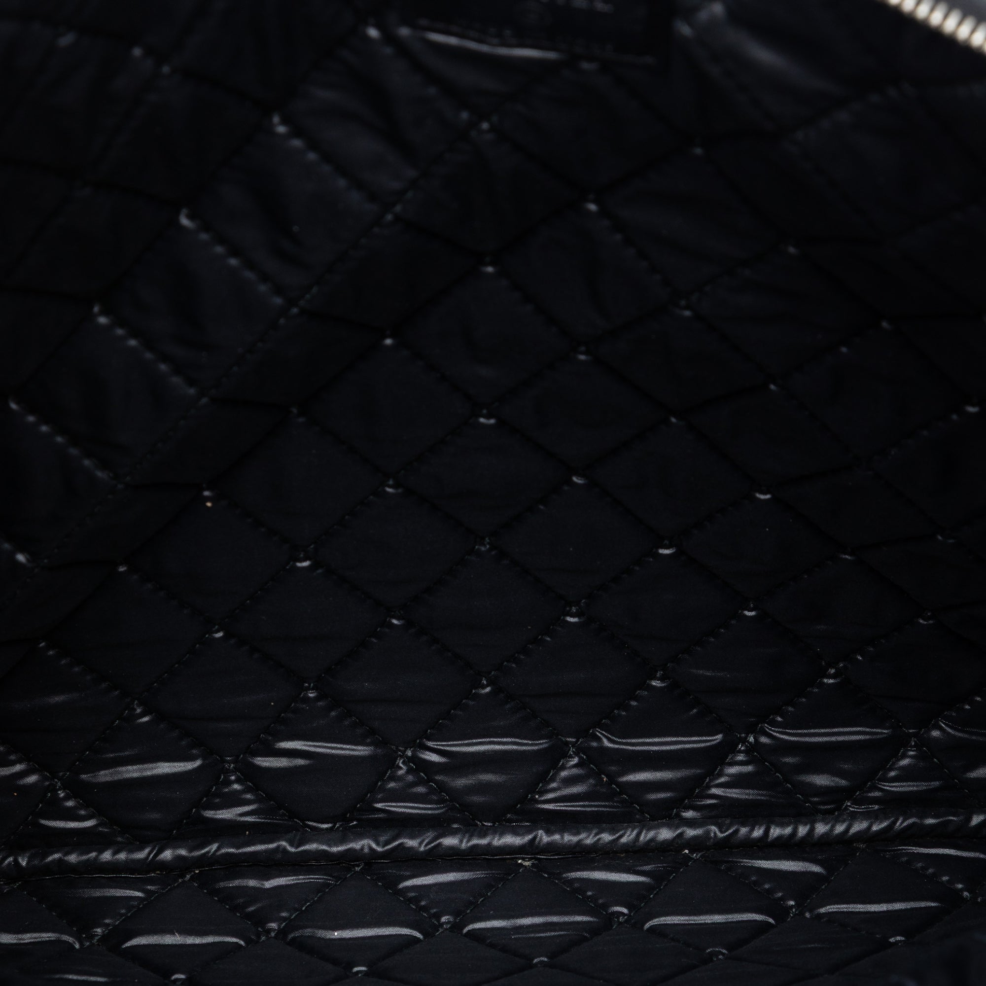 Large Quilted Patent O Case Clutch - Image 4