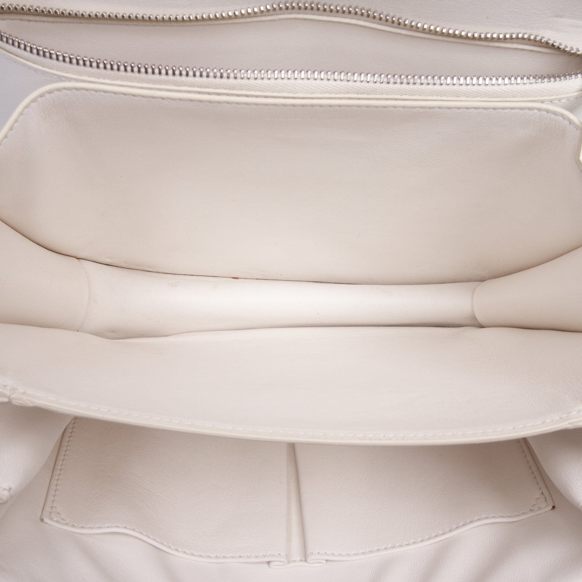 Medium Calfskin Classic Box - Image 4