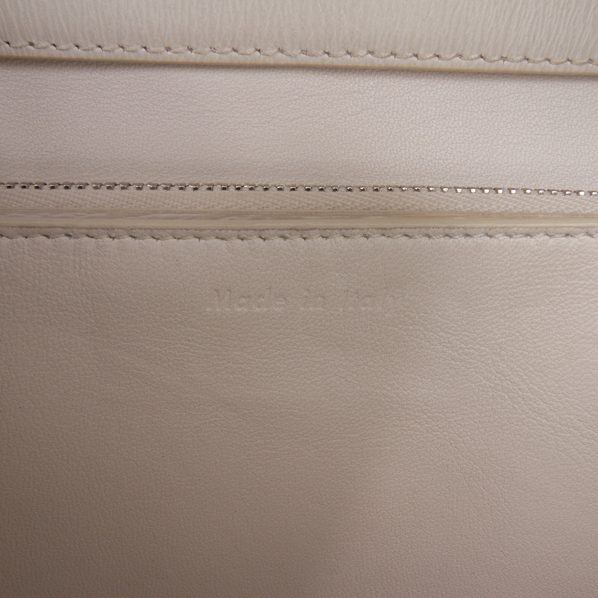 Medium Calfskin Classic Box - Image 5
