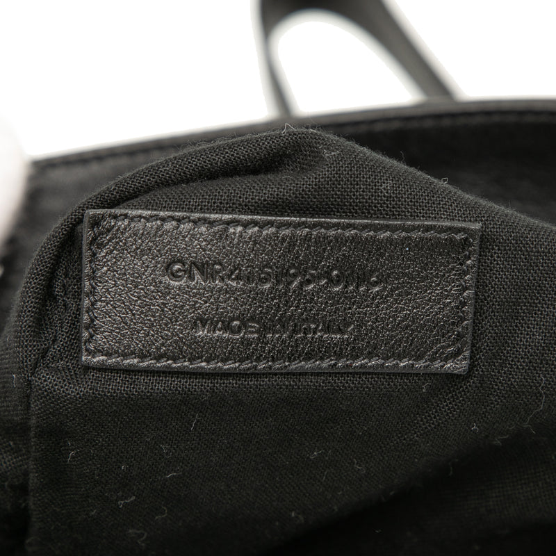 Leather Prairie Floral Printed Festival Backpack - Image 6