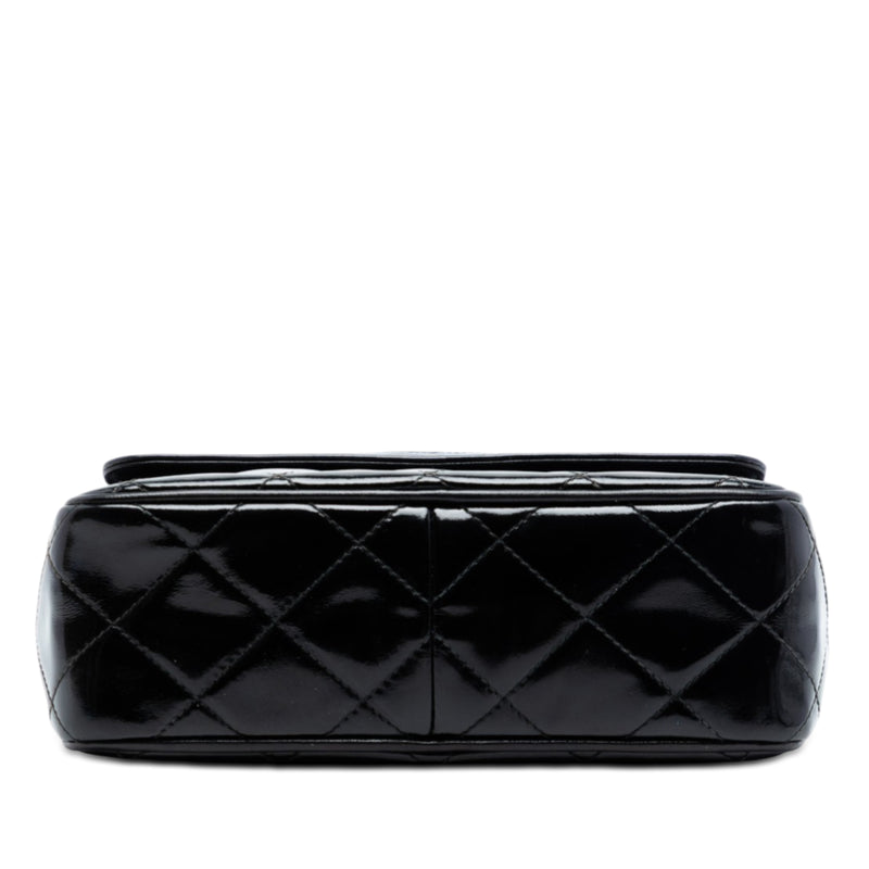 CC Quilted Patent Camera Bag - Image 3