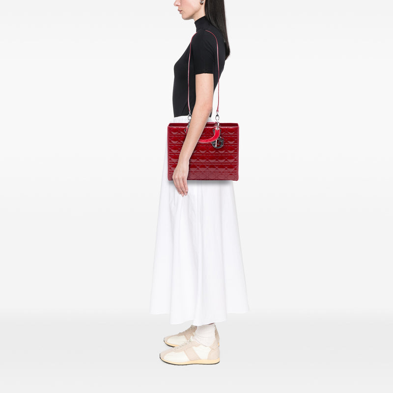 Large Patent Cannage Lady Dior - Image 7
