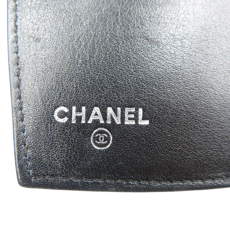 CC Patent Makeup Line Compact Wallet - Image 4