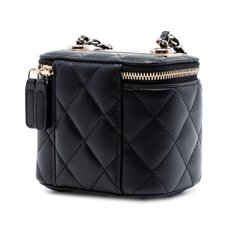 Mini Quilted Lambskin Trendy CC Vanity Case - Image 2