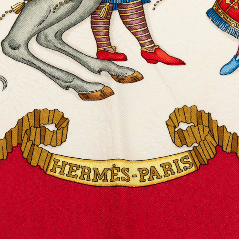 Les Fêtes du Roi Soleil Silk Scarf 90 - Image 4