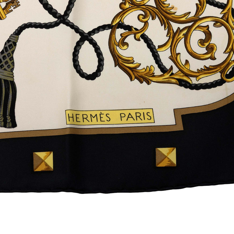Les Cles Silk Scarf 90 - Image 2