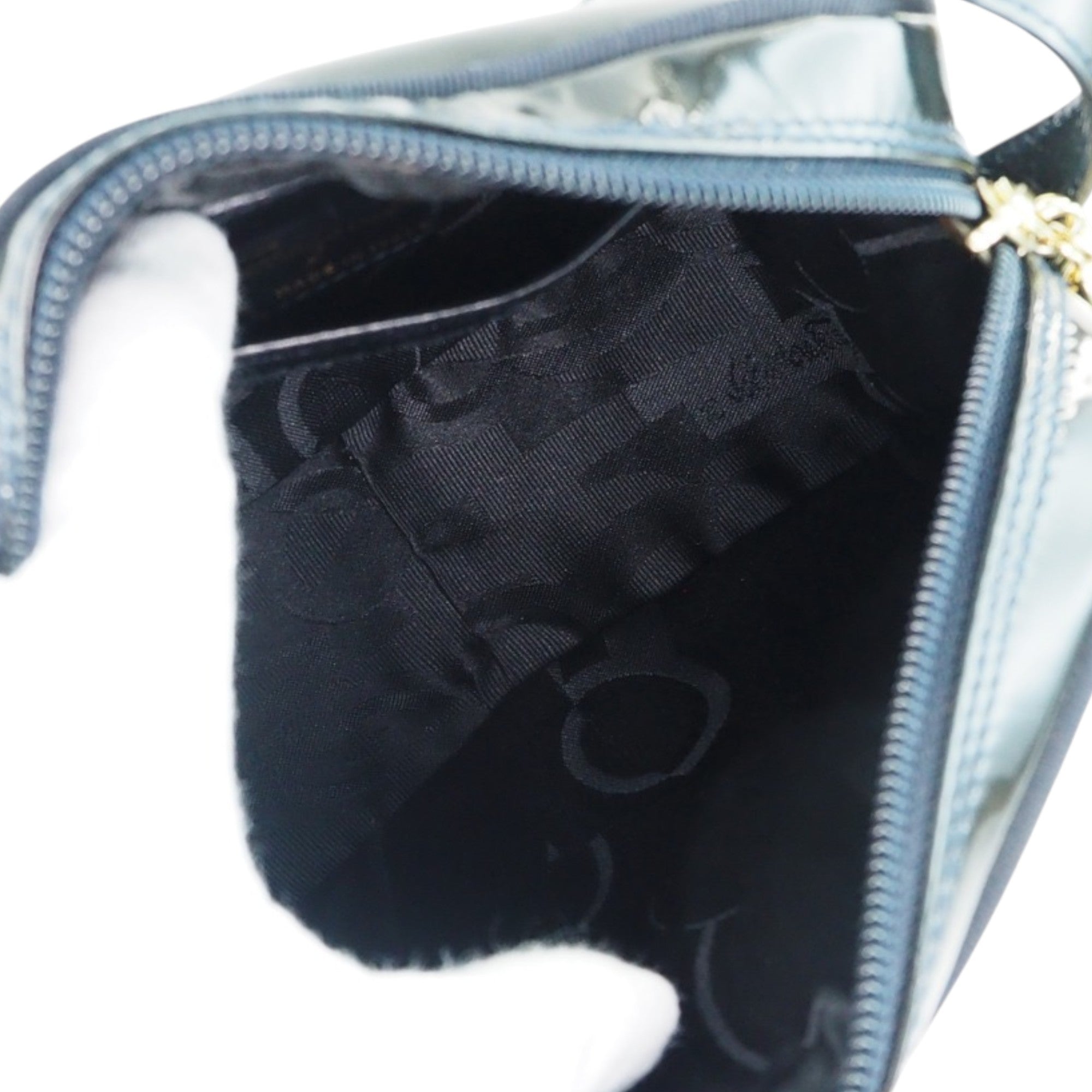Patent Vara Crossbody - Image 4