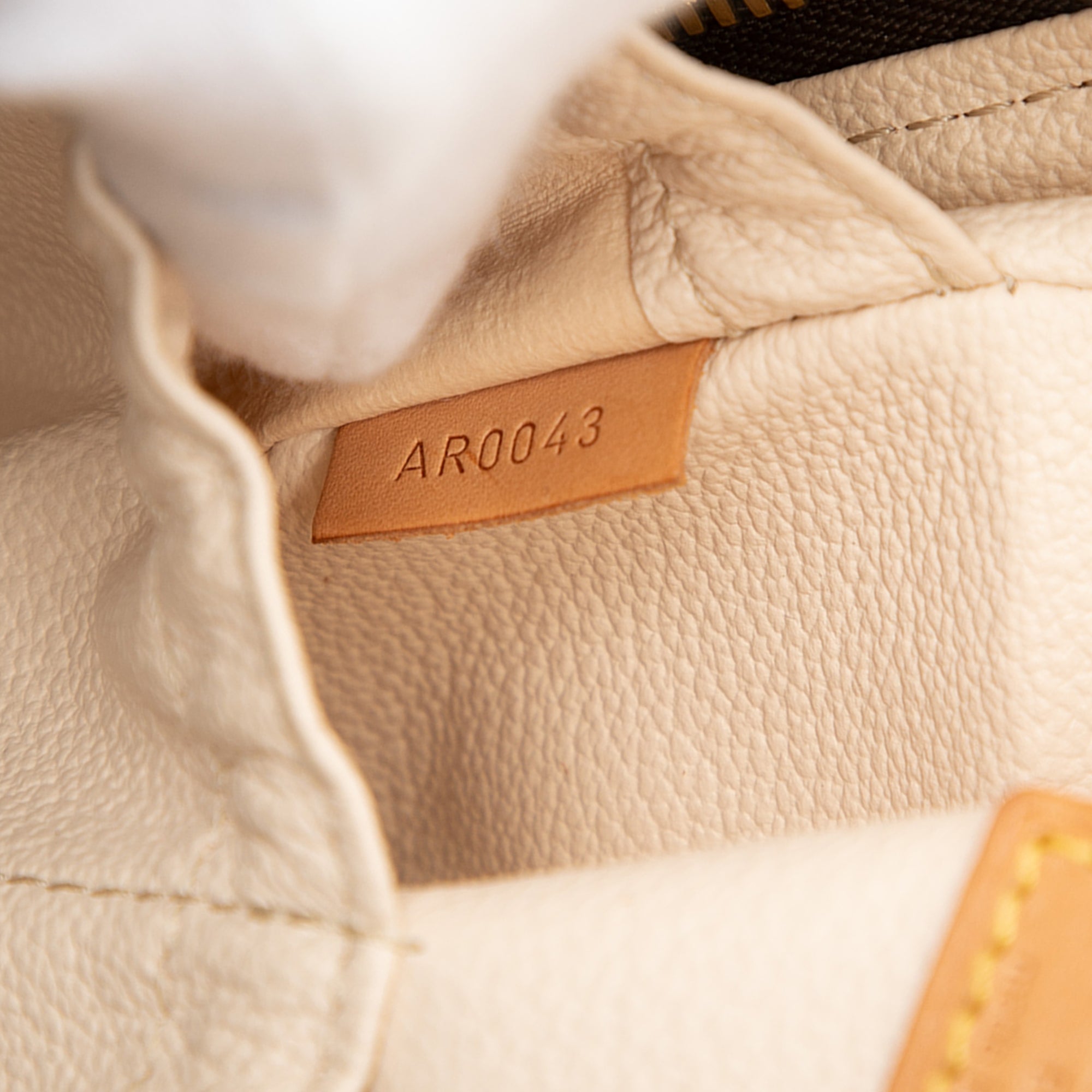 Monogram Spontini - Image 6